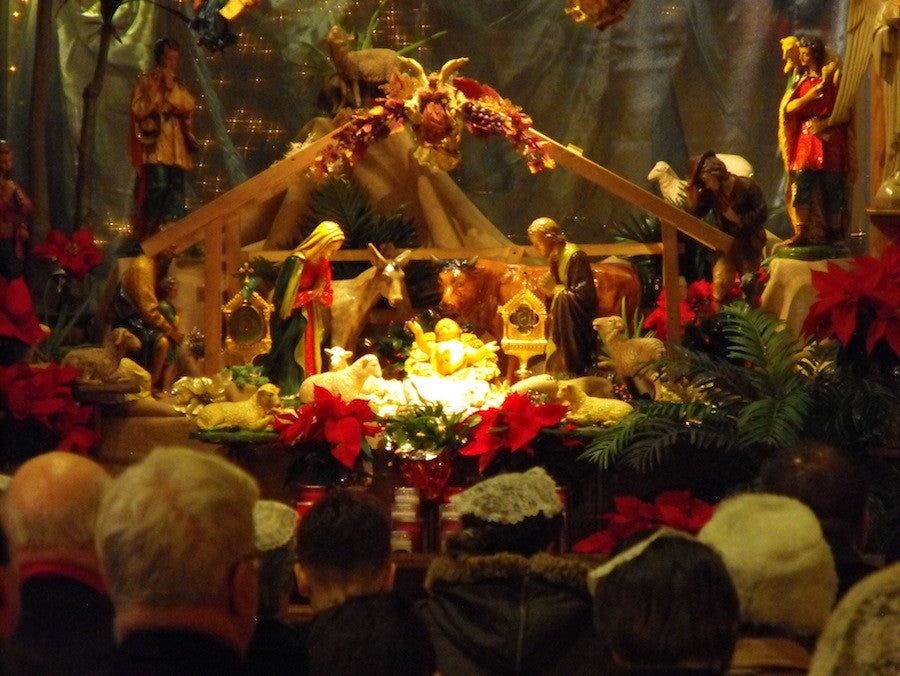 Light a Christmas Crib Candle